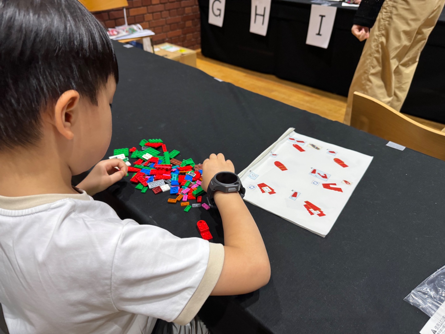 大型戰艦製造

成人 JPY 1000
中小學生 JPY 200
LEGO 展覽 JPY 500 (大小同價)
LEGO 工作坊 JPY 2400 一份

https://yamato-museum.com/zh-tw-lp/